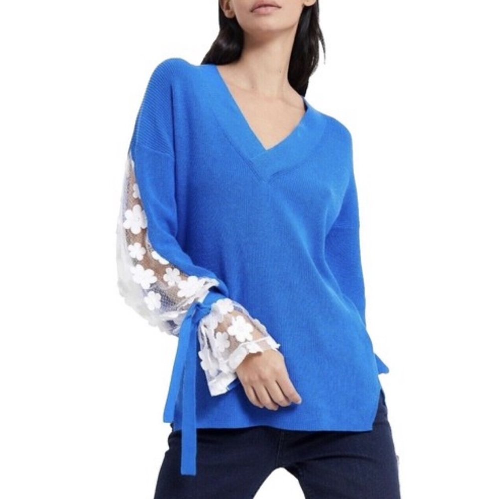 NEW $118 French Connection Caballo Floral Lace Bell-Sleeve Blue S Sweater V Neck